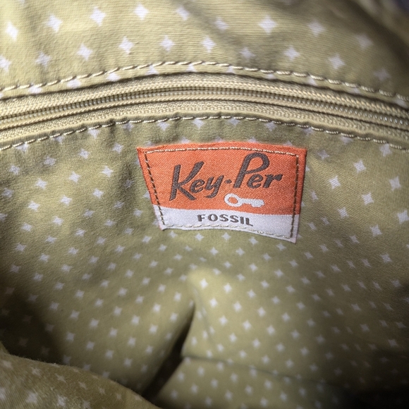 Fossil KeyPer Floral Adjustable Sling Crossbody Bag - Picture 6 of 10